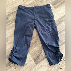 Eddie Bauer Dark Blue Capris with Ruched Drawstring Cuffs